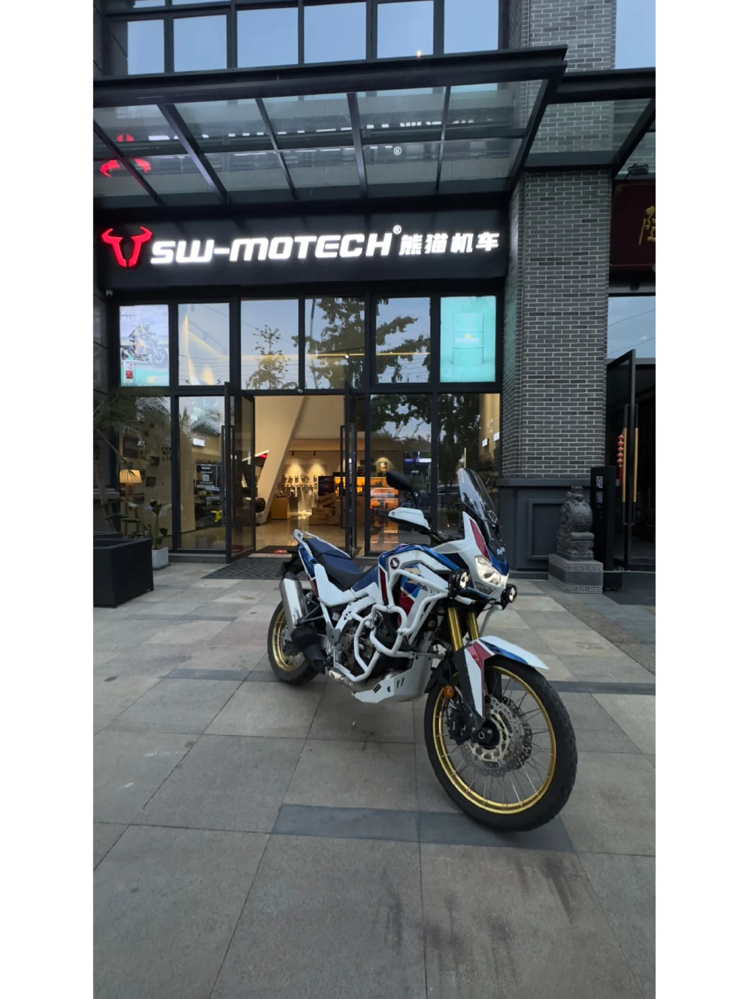 本田非双Outback 冒险保护套件交付