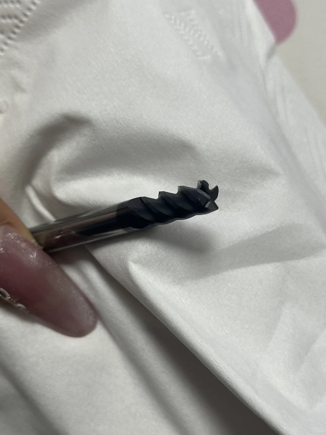 有没有认识这种不带logo的铣刀牌子?