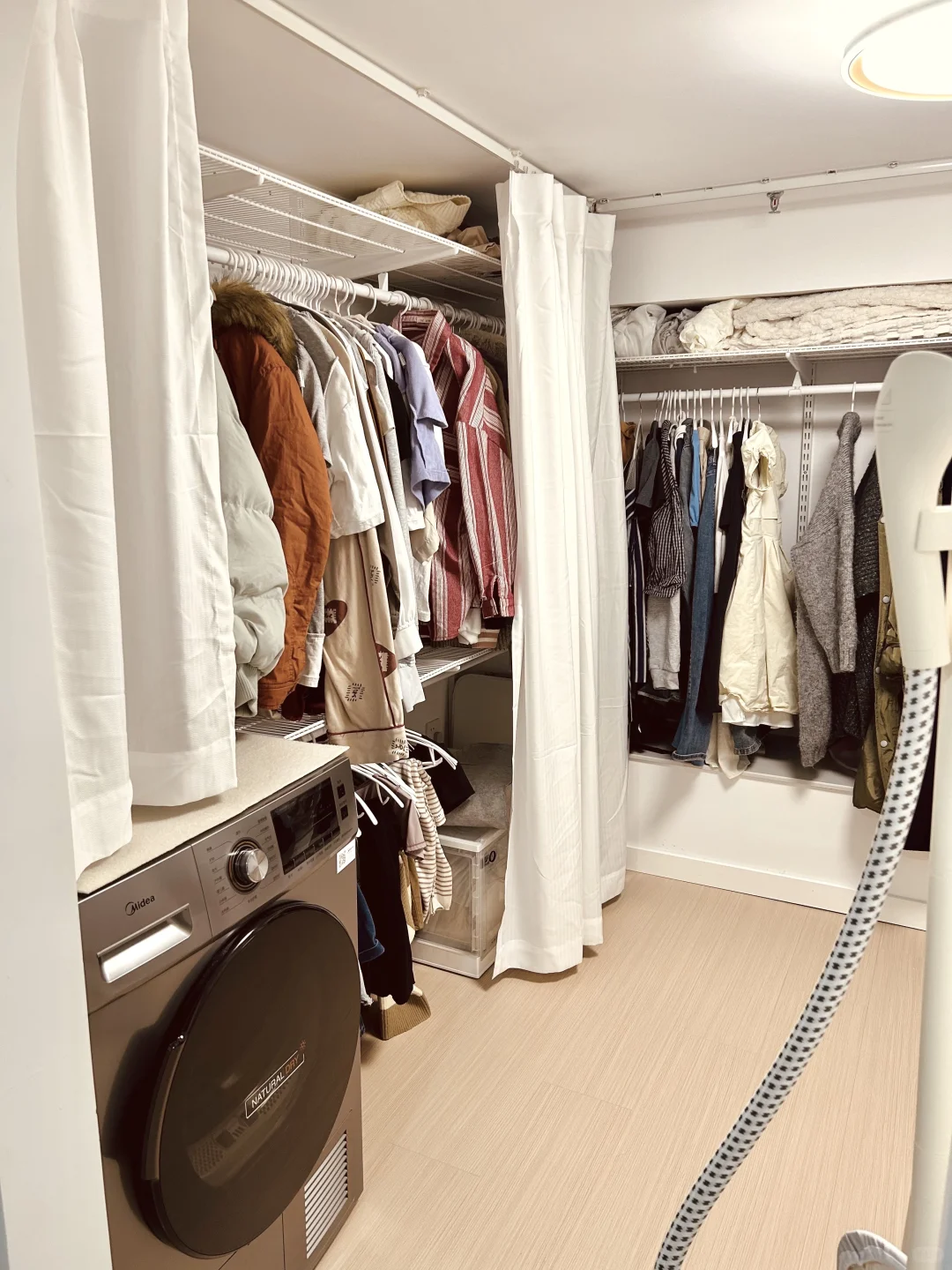 小户型逆袭就这样设计❗800件衣服都可以放下