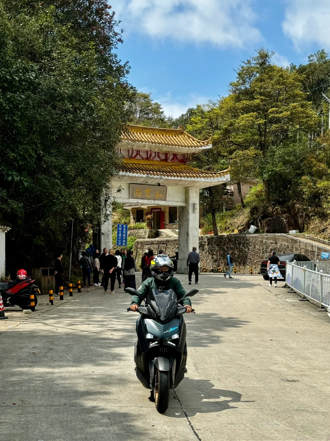 Xmax300 花1188元升级前后刹车方案清单