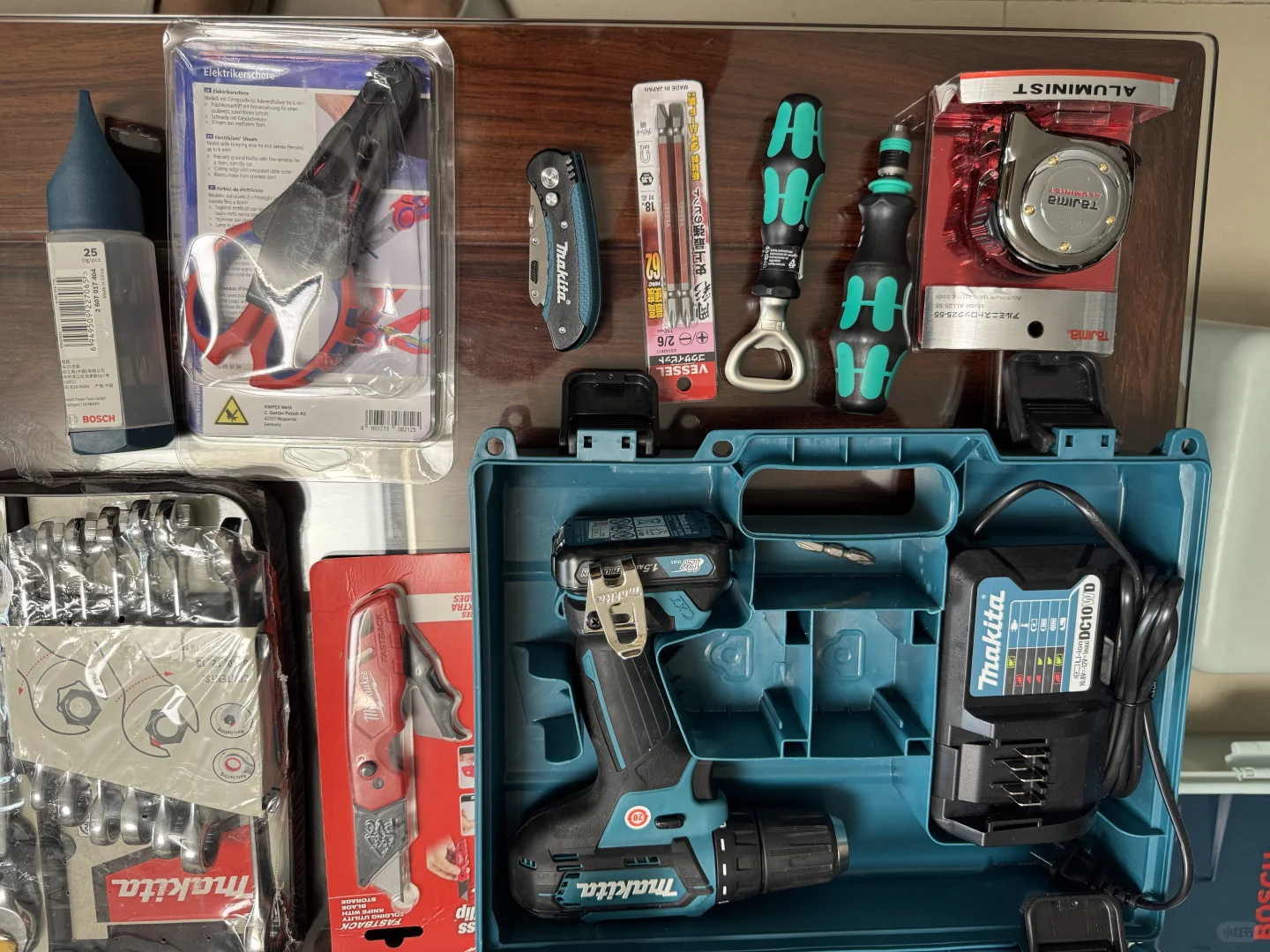 请晒出你们的工具来