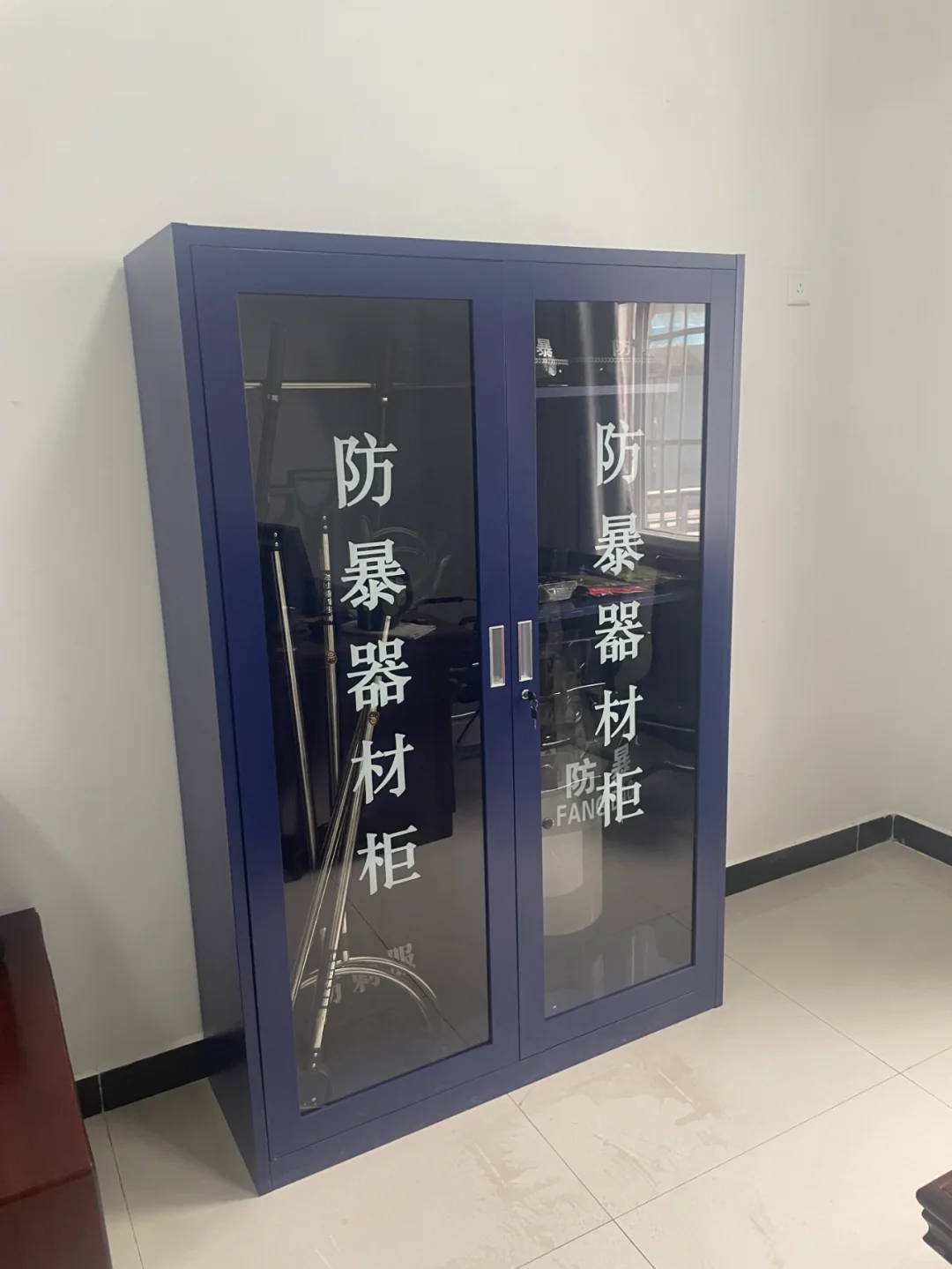 防暴器材柜，一个值得推荐的安防设备