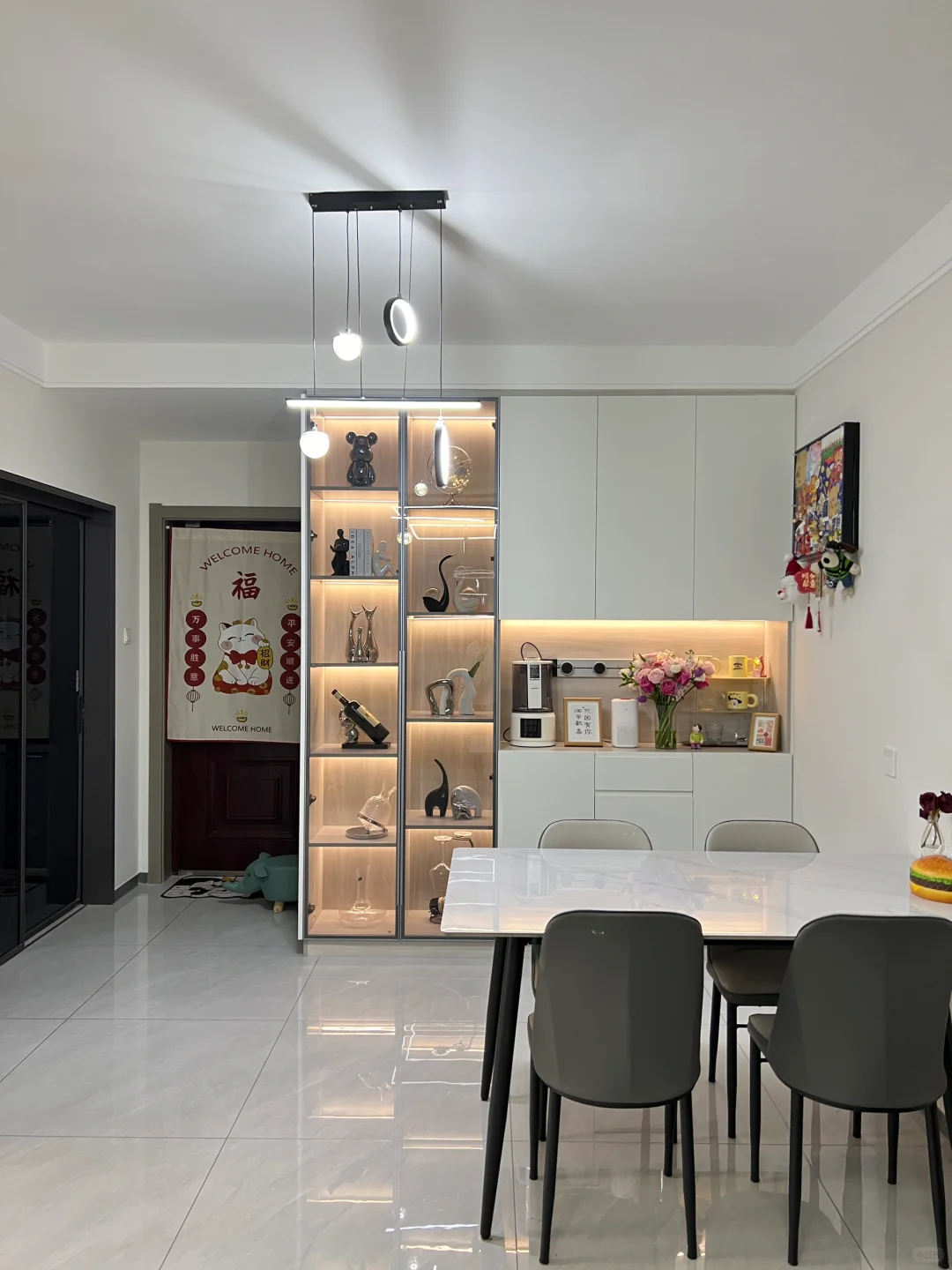 ✨餐边柜+酒柜布置｜我家的小确幸角落?