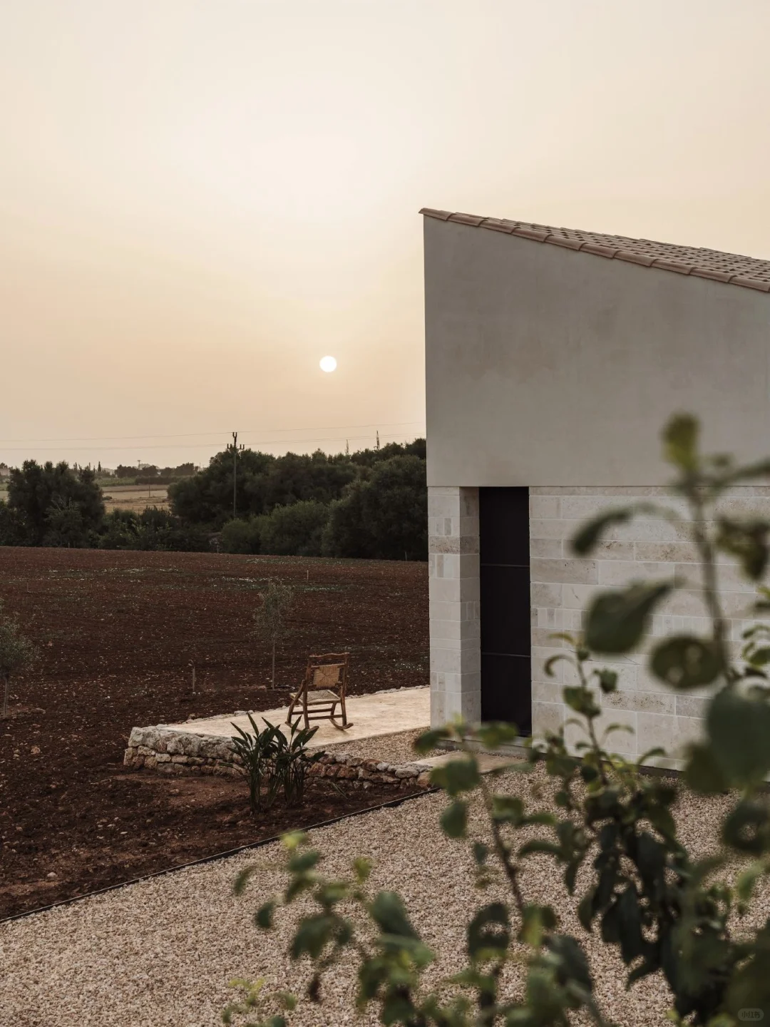 乡野美学|把建筑隐入泥土,与土地重修旧好
