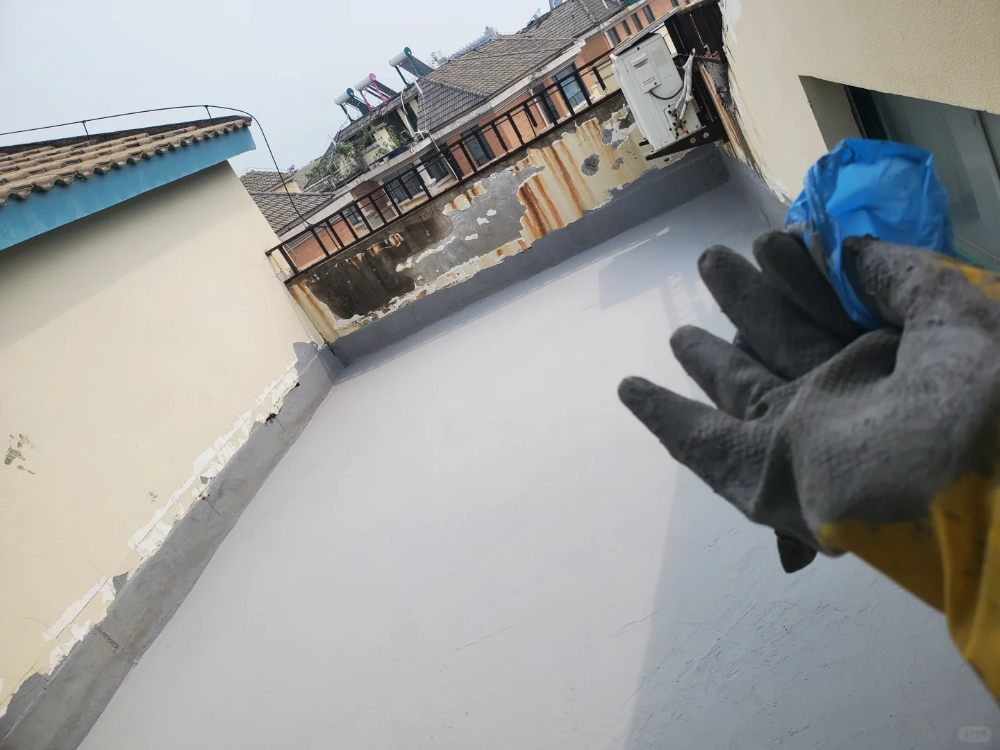 5.两个露台的防水完工