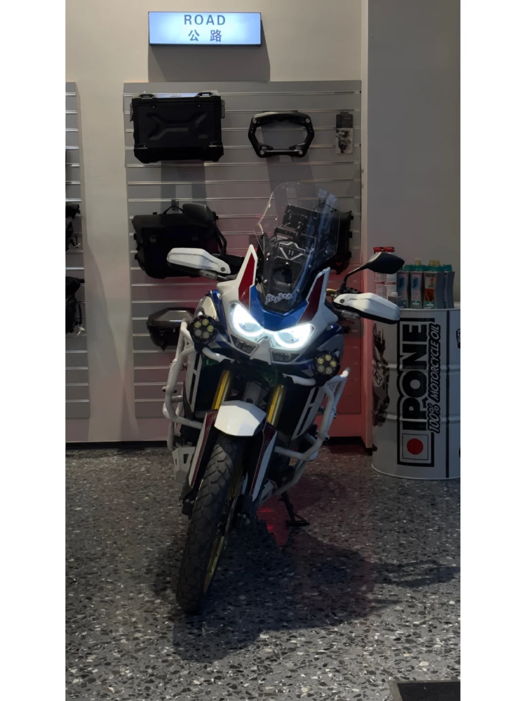 本田非双Outback 冒险保护套件交付