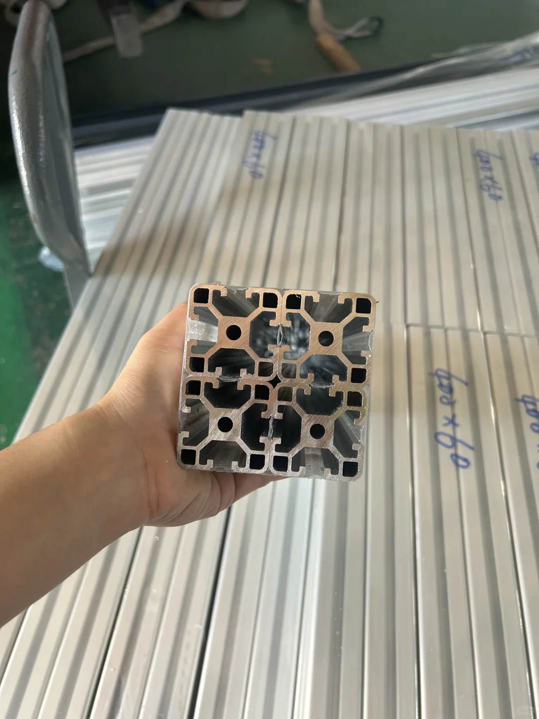 听说小红书买工业铝材非常灵！