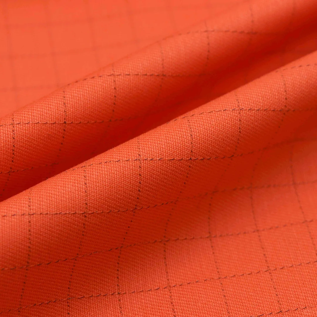 工装面料大揭秘!选对材质,舒适又安全!