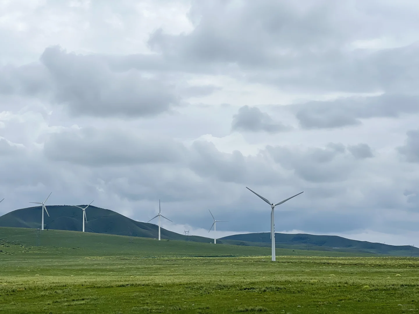 风车清楚每阵风的来意