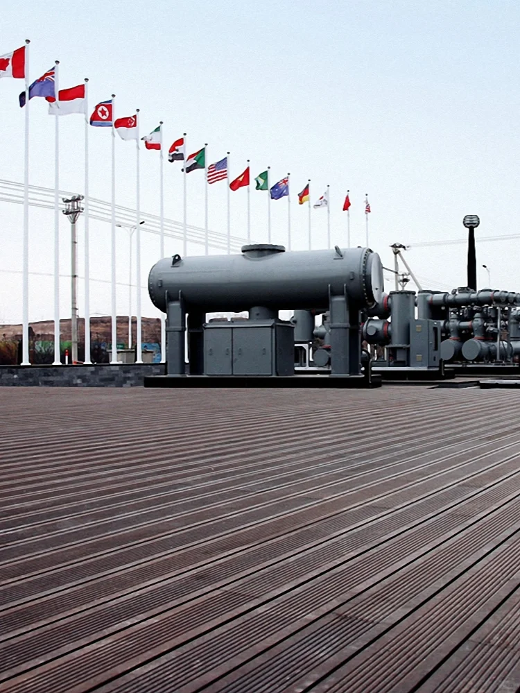 你知道毛竹是怎么做成户外地板吗?