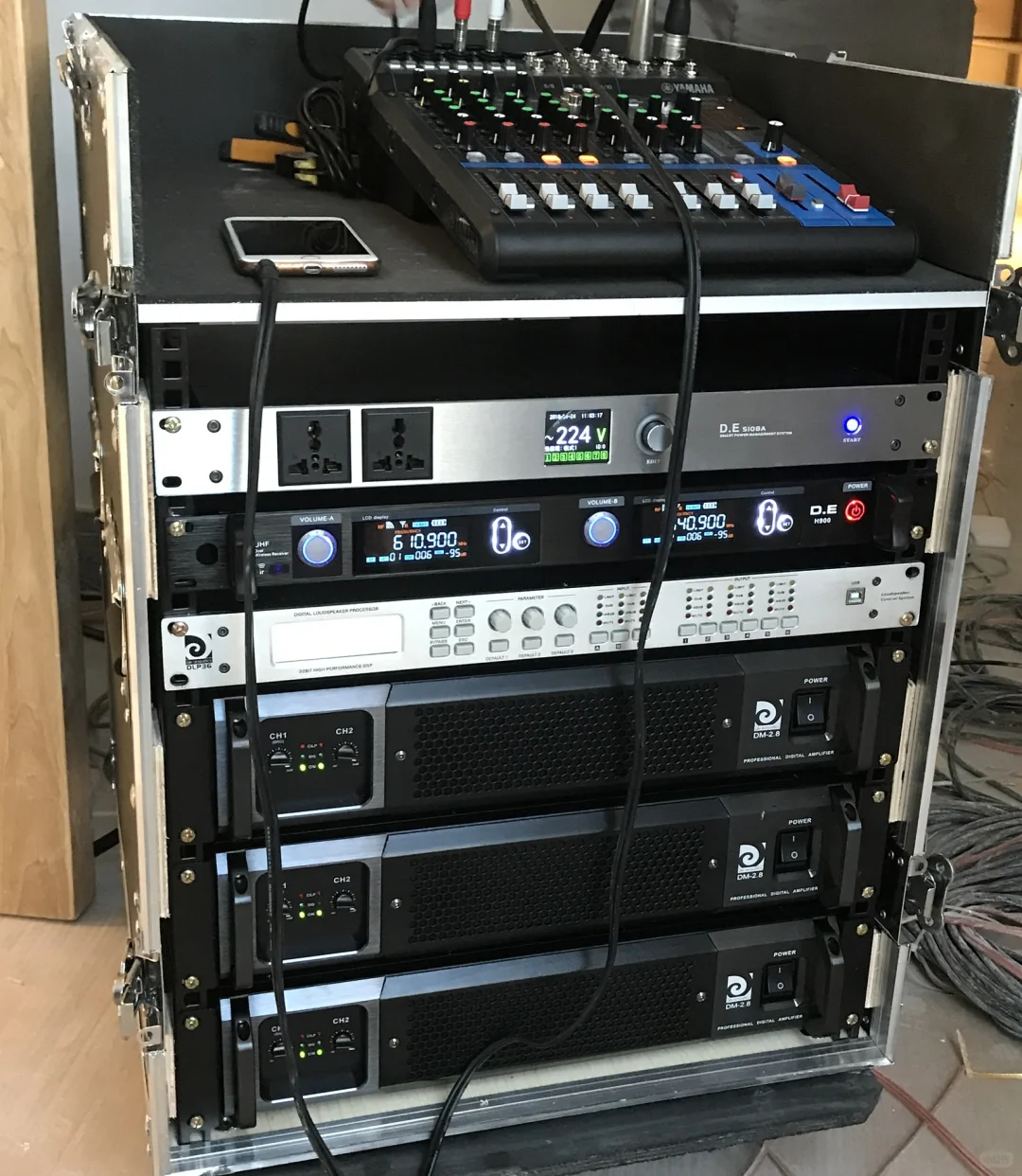 安防卫士，智慧科技，让生活更智能！