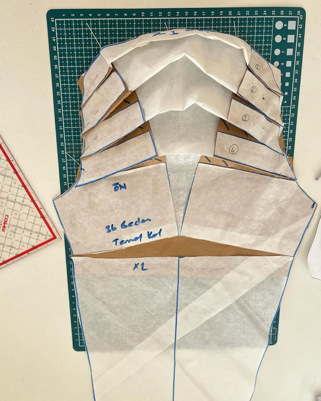 六张图教你制作好看的褶皱泡泡袖