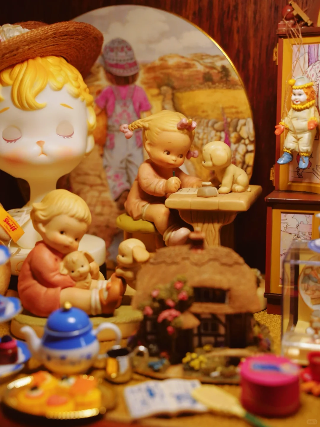 路过一家中古玩具店的柜子挪不开眼?