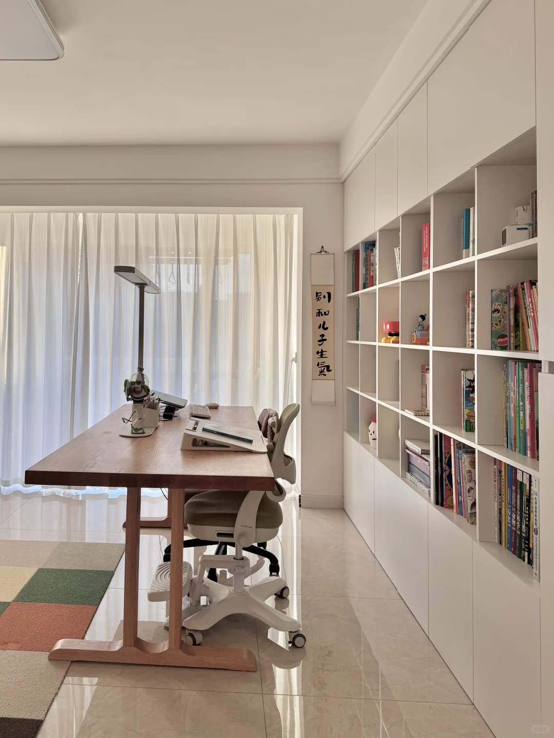 5k打造超实用多功能客厅书房?