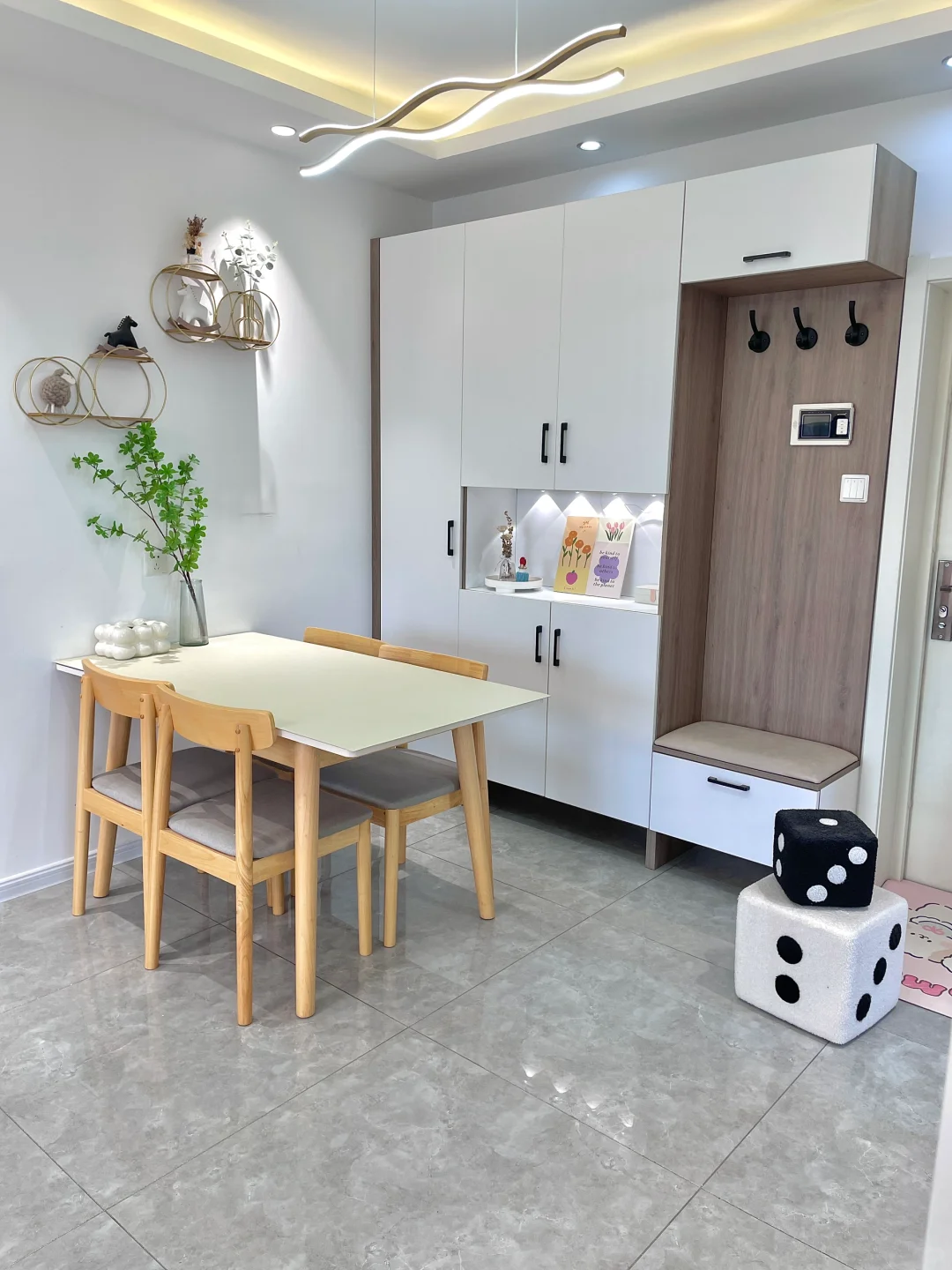 我妈说:你把家打扫的这么干净,不累嘛?