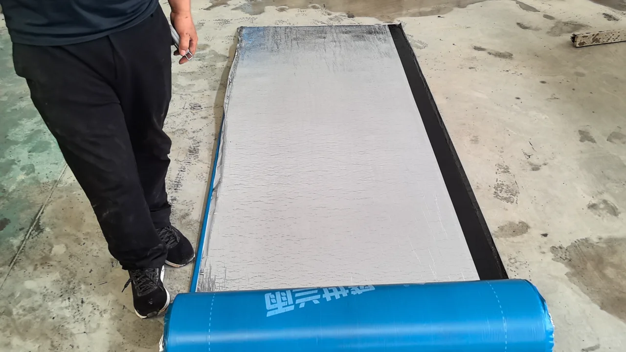 自粘防水卷材如何施工,一个人能施工吗?
