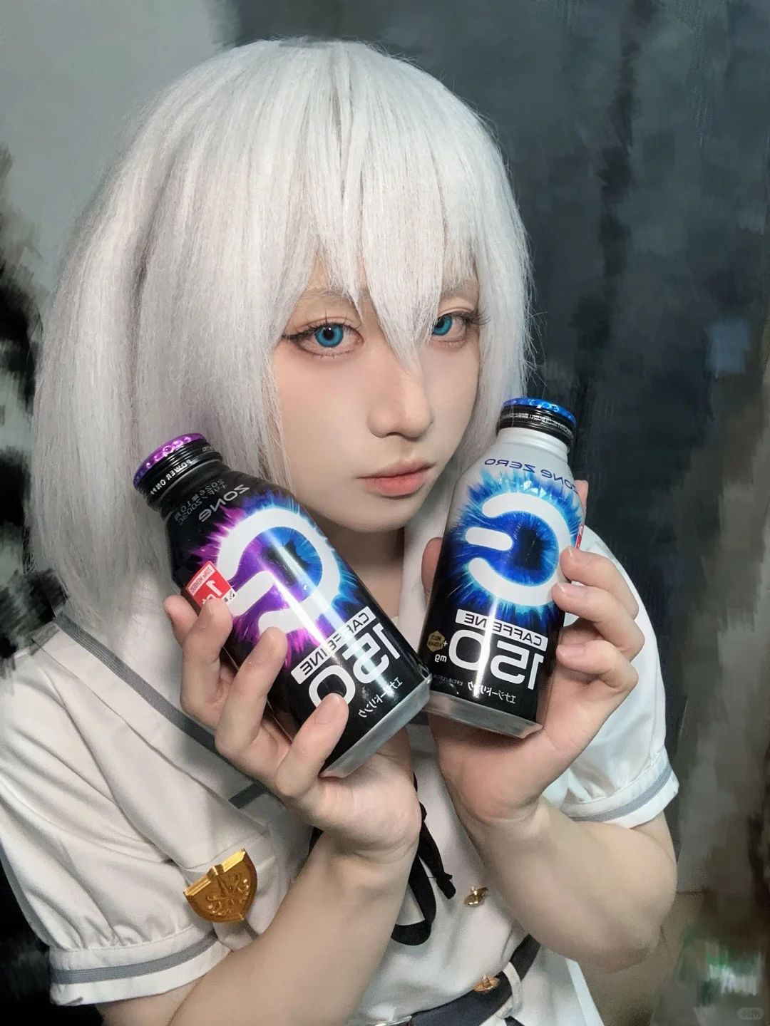 小哥，请喝能量饮料