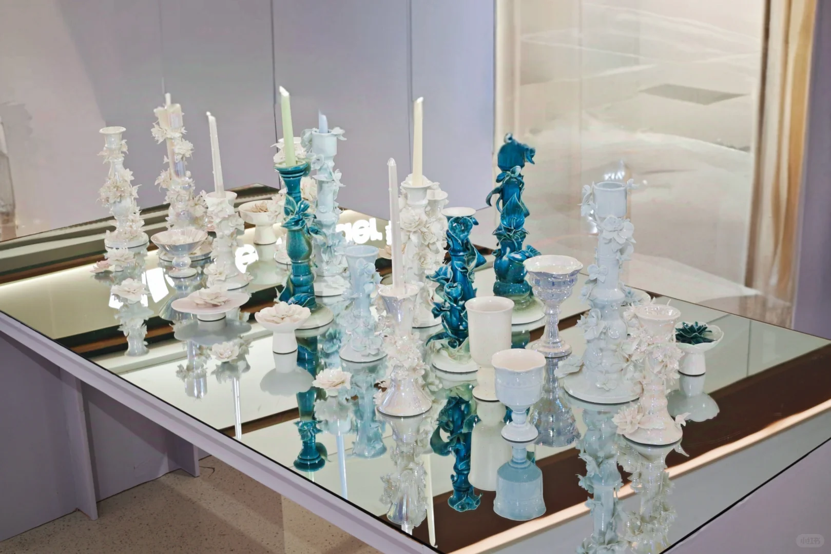 背后必高人指点