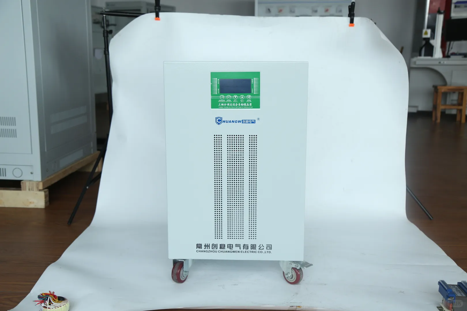 20kw三相稳压器厂家直供