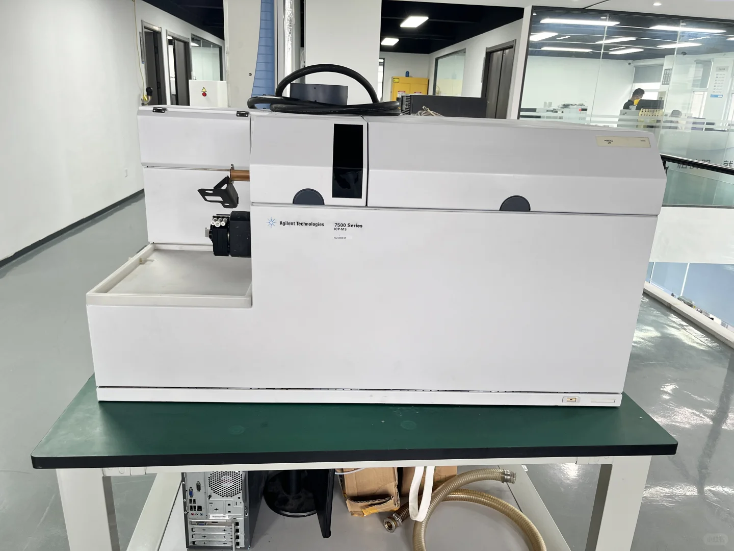 科技之光—实验室仪器设备