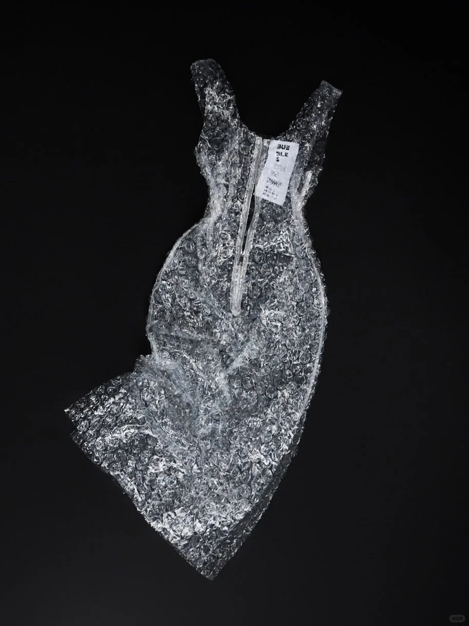 从快递包装到未来时尚??