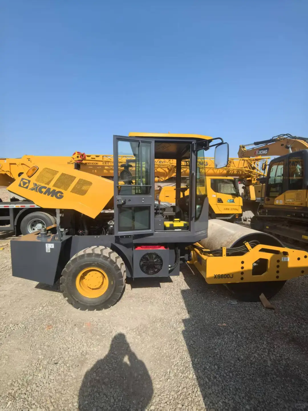 徐工工程机械外贸，求外贸公司合作