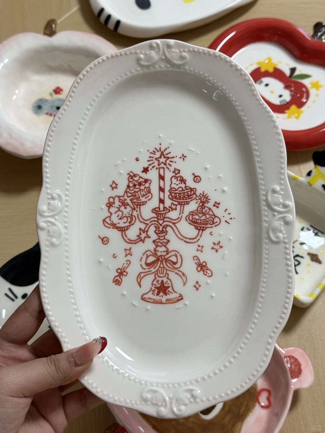 左滑一键烧成…在景德镇画了18h的盘子到家啦