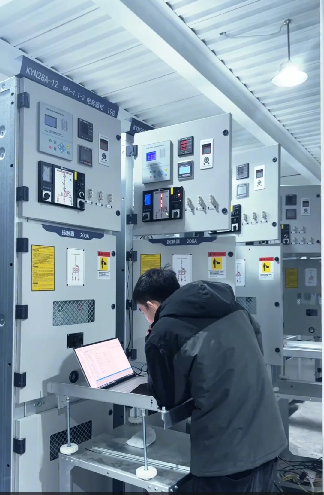 90后入行装配调试2年月月都是万元户