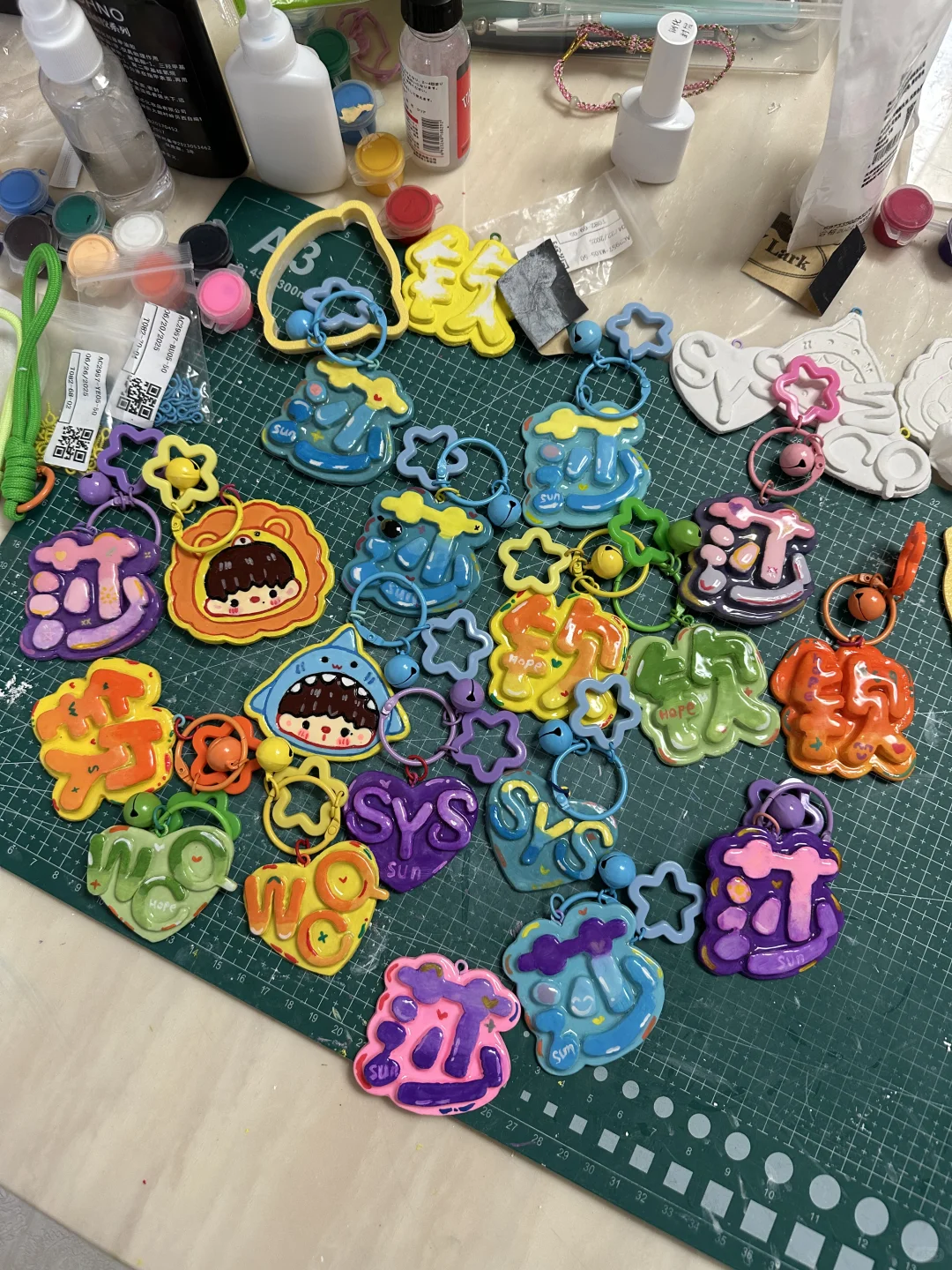 莎头石塑粘土挂件