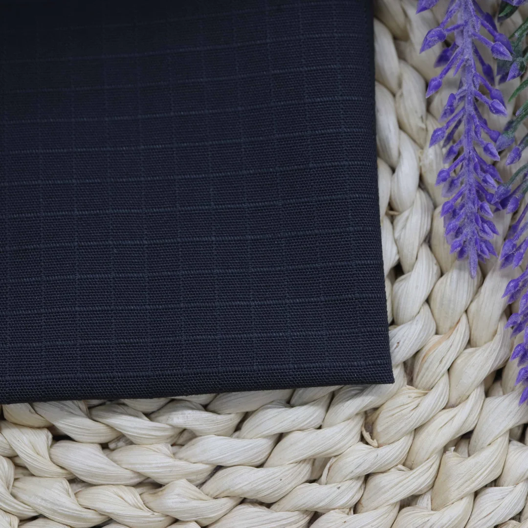 工装面料大揭秘!选对材质,舒适又安全!