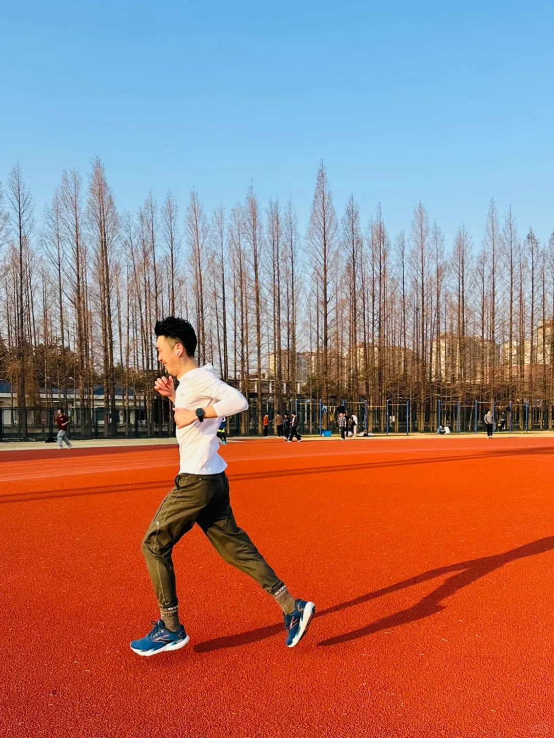 跑步路上的“能量飞船”，行天源电解质饮料…