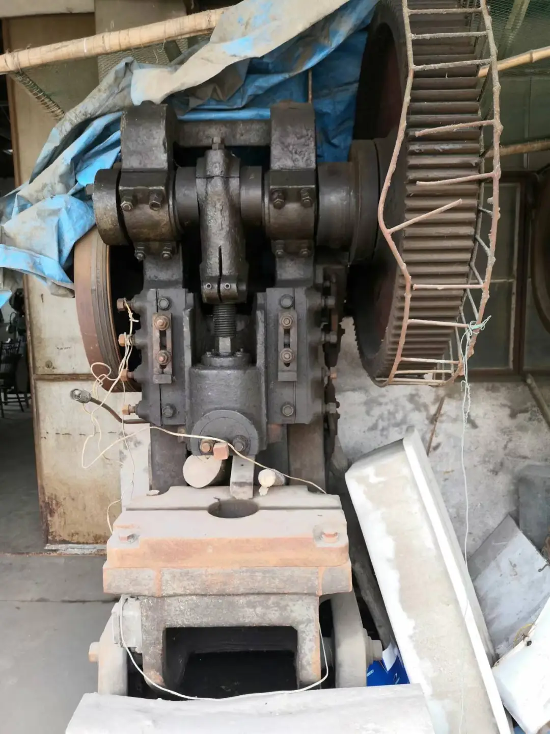 冲床便宜出，限自提！