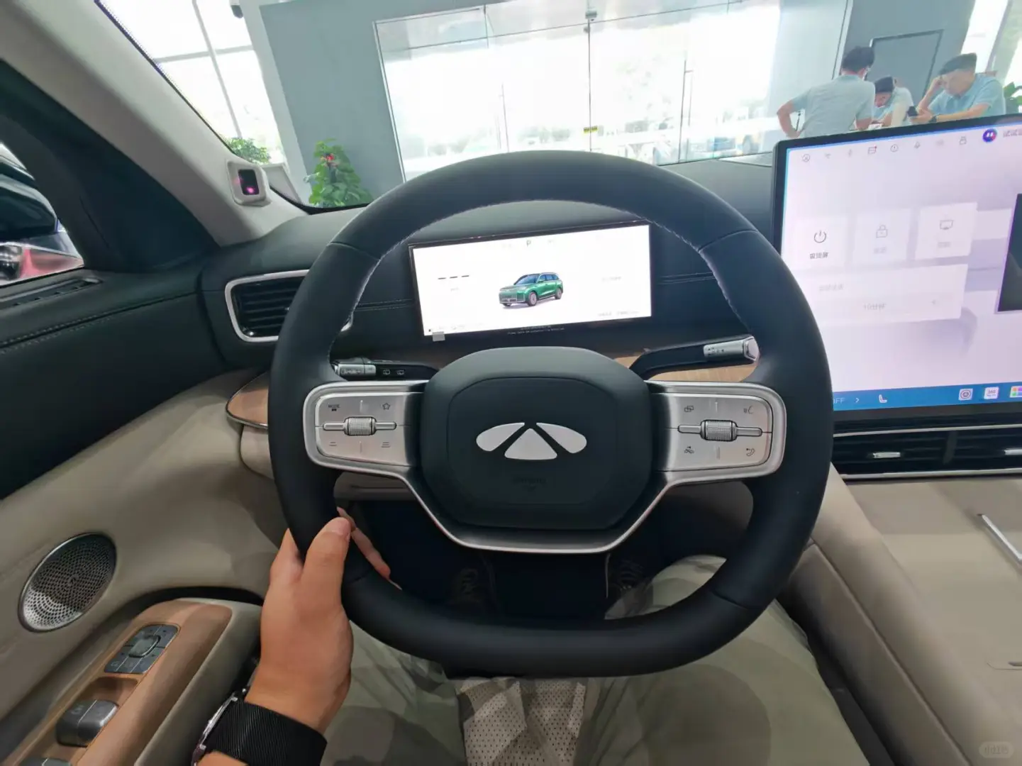 风云T11长途出游好帮手