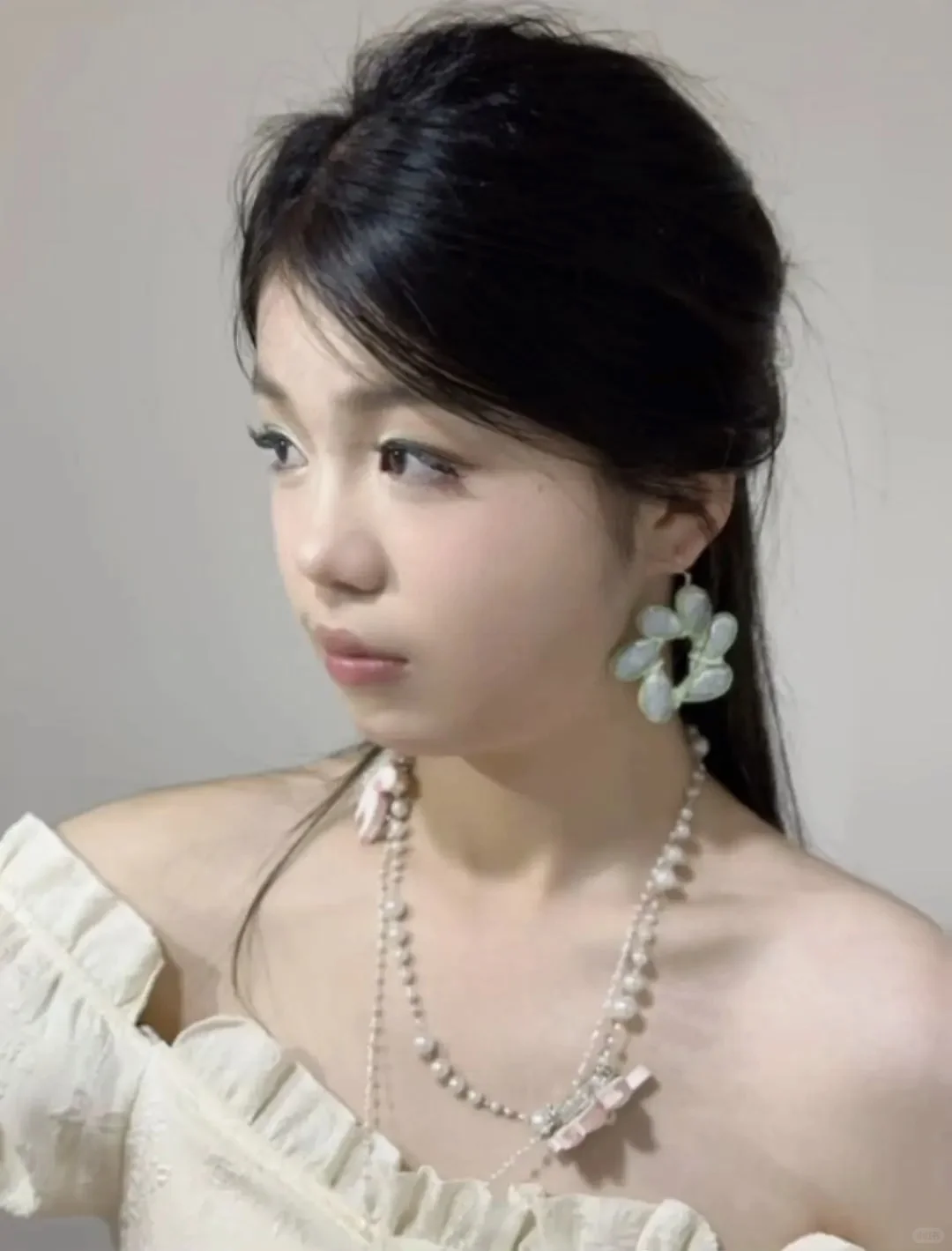 非遗盘扣叛逃衣襟，杀疯首饰界！