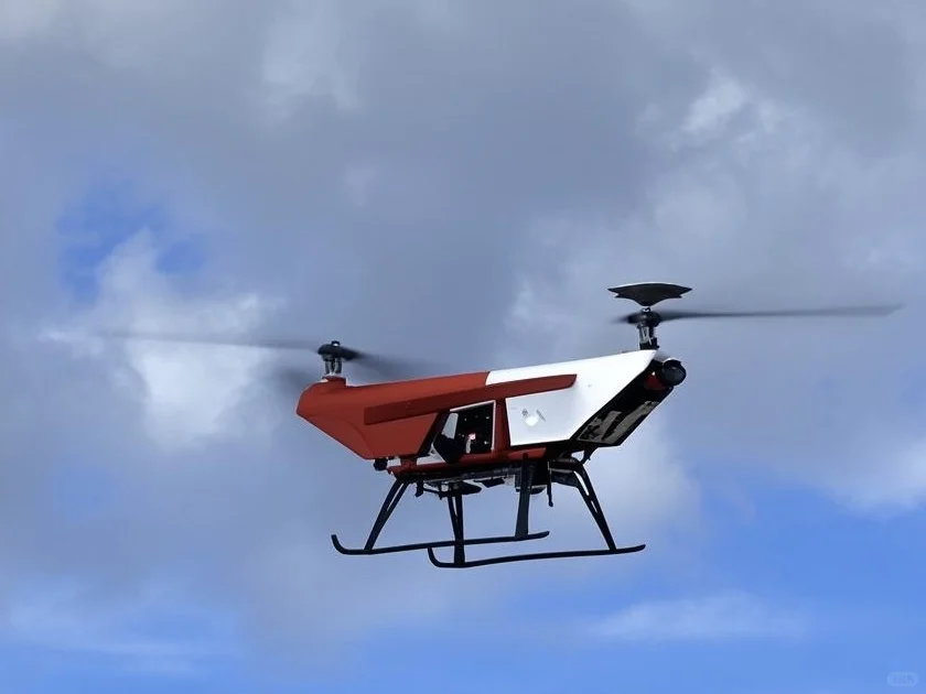 ? 260kg暴力载重!这无人机是起重机吧!