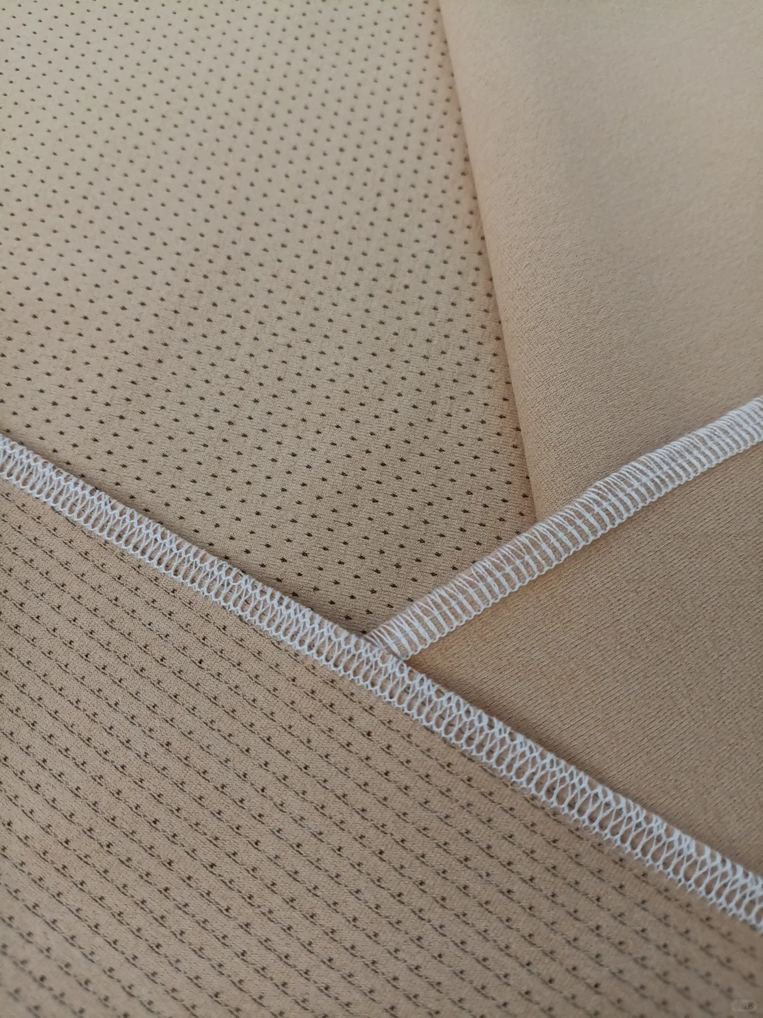 迪桑特运动速干面料?服装设计师