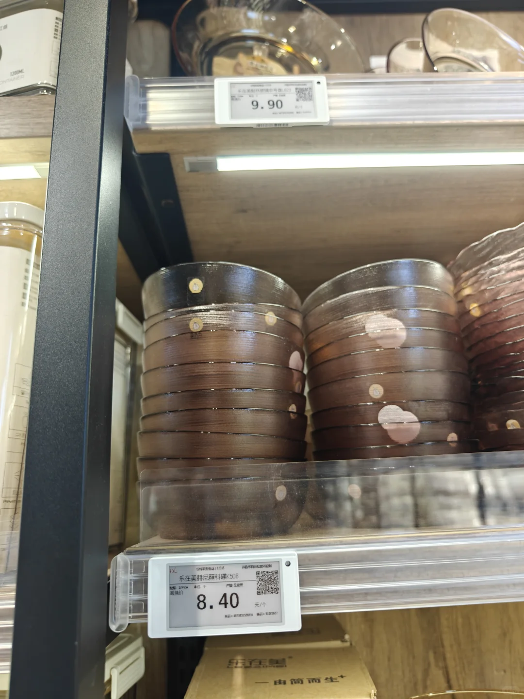 胖东来琳琅满目的玻璃碗盘谁会不喜欢！