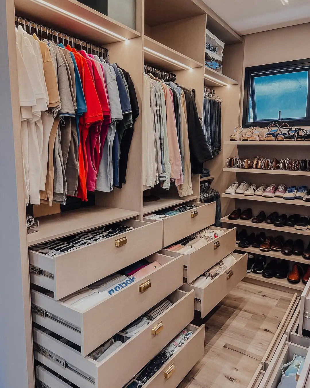 一眼心动‼️收纳师换季衣橱整理技巧大公开