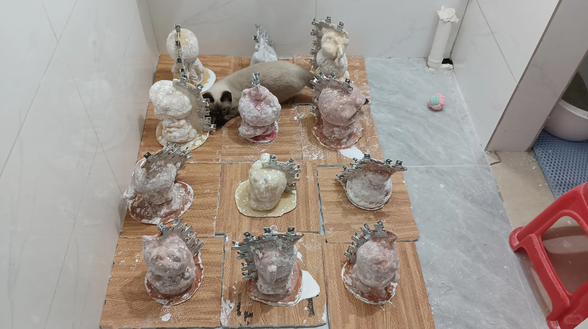 想通了！同步进行。