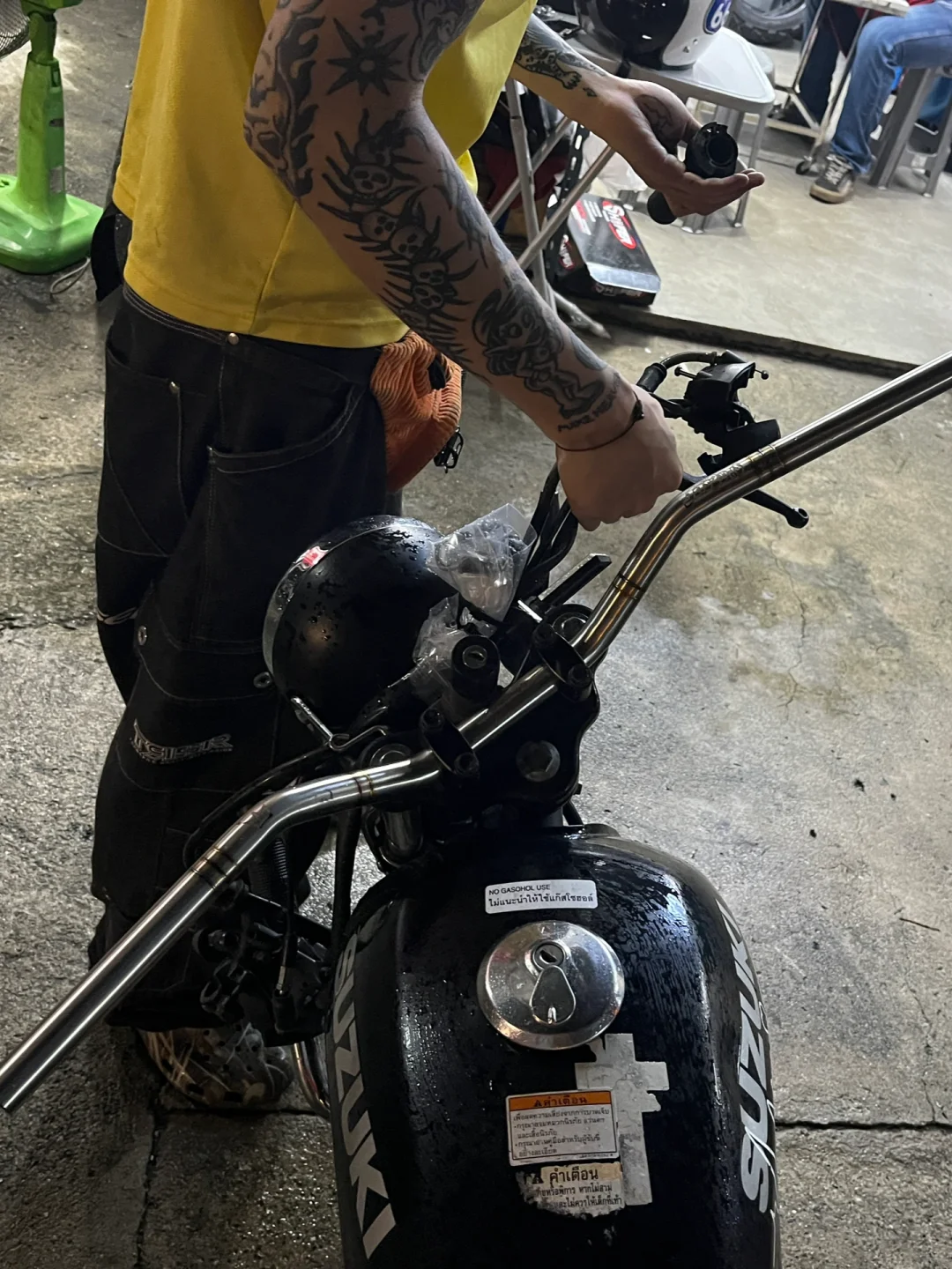 Plog12: 暖武里汽配城&改车&装备&新朋友