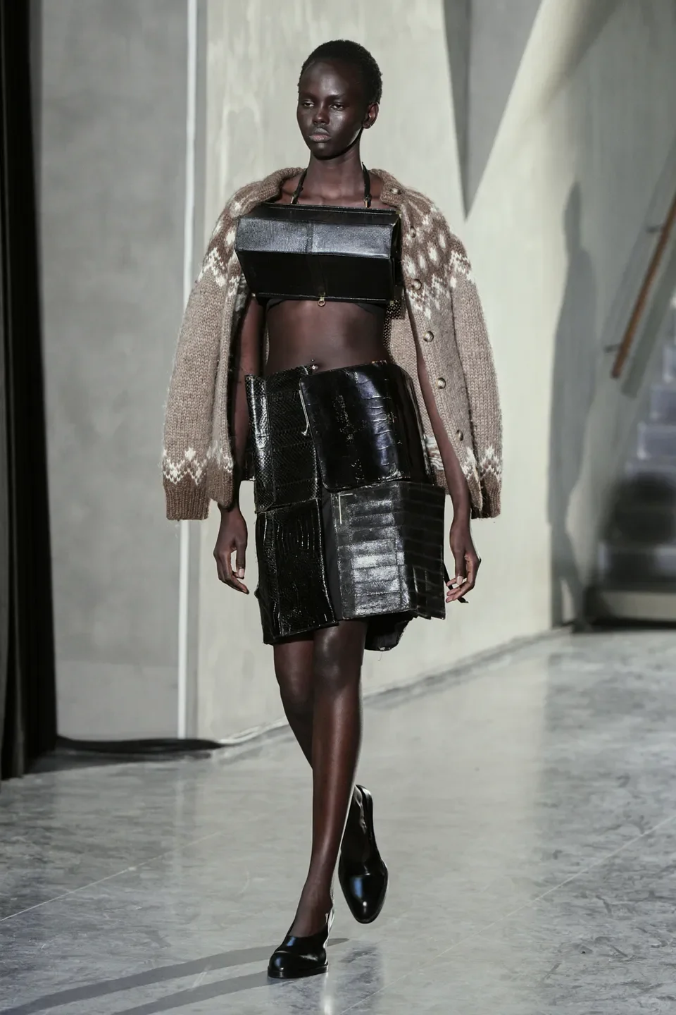 HODAKOVA 2026 SS 环保材料前卫设计