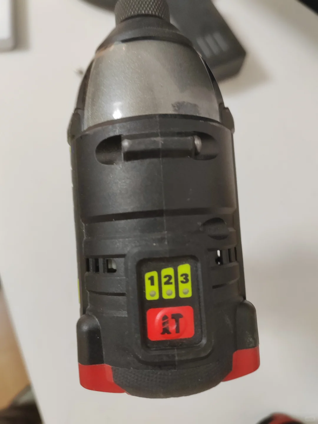 国产两大起子机同级别静态对比