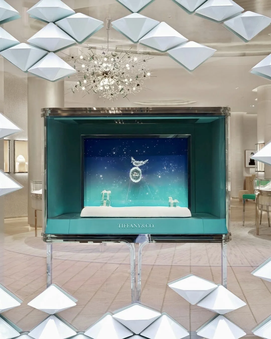 Tiffany store | 流光溢彩的蒂夫尼蓝