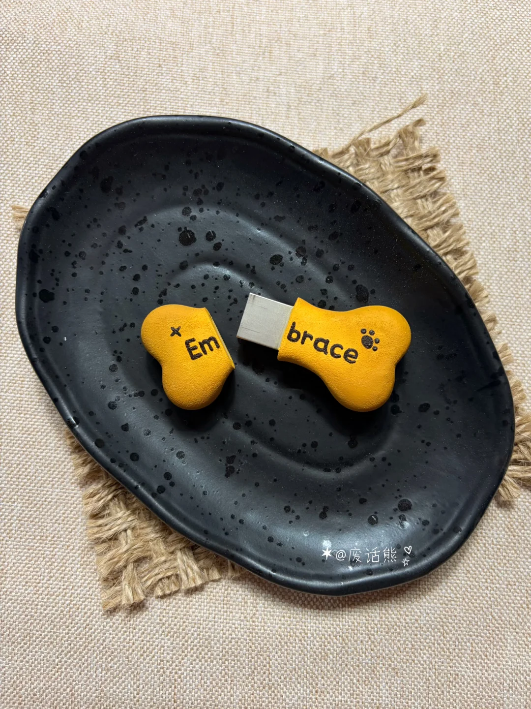 原创|小饼干里面是…U盘？