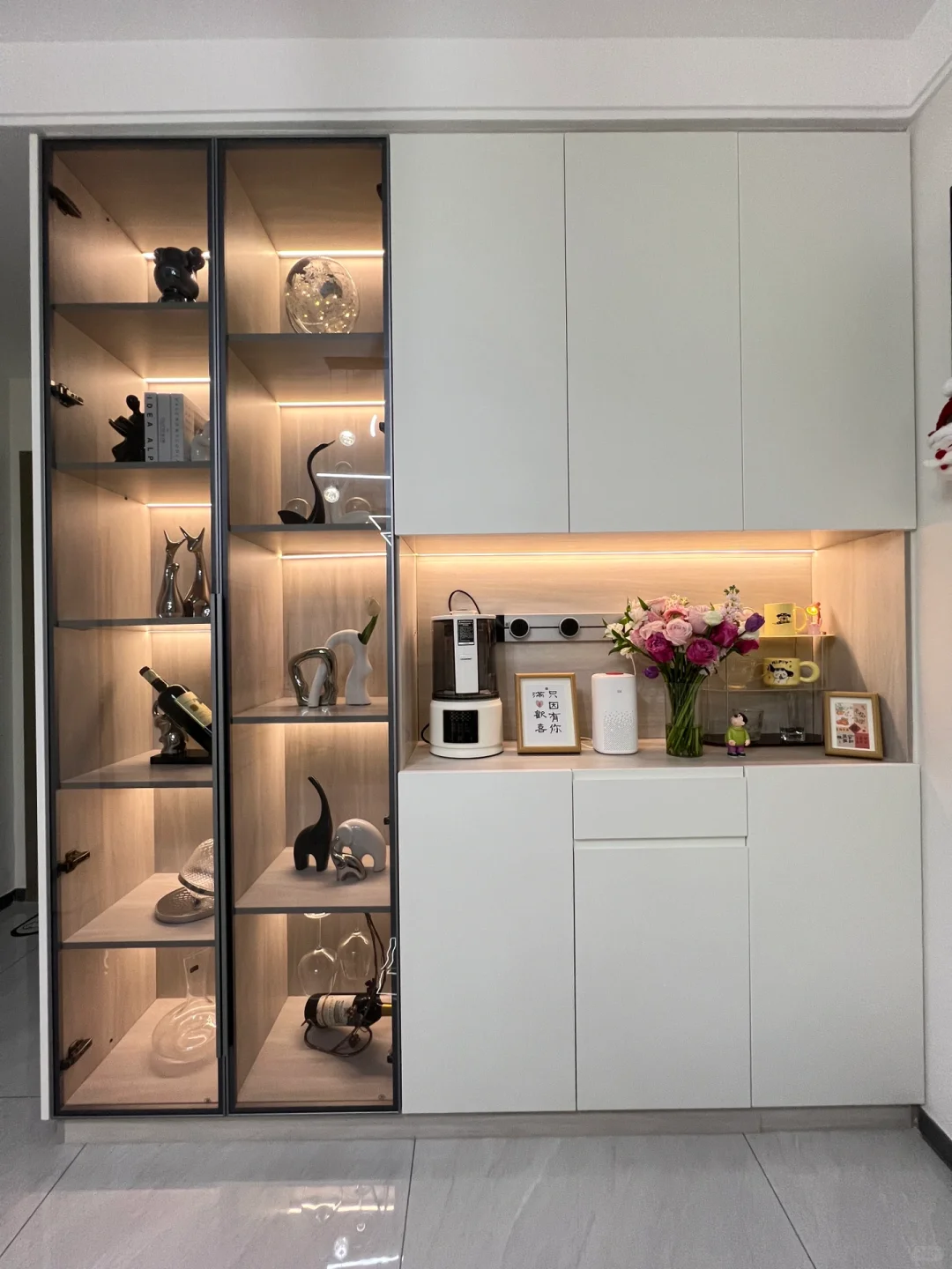 ✨餐边柜+酒柜布置｜我家的小确幸角落?