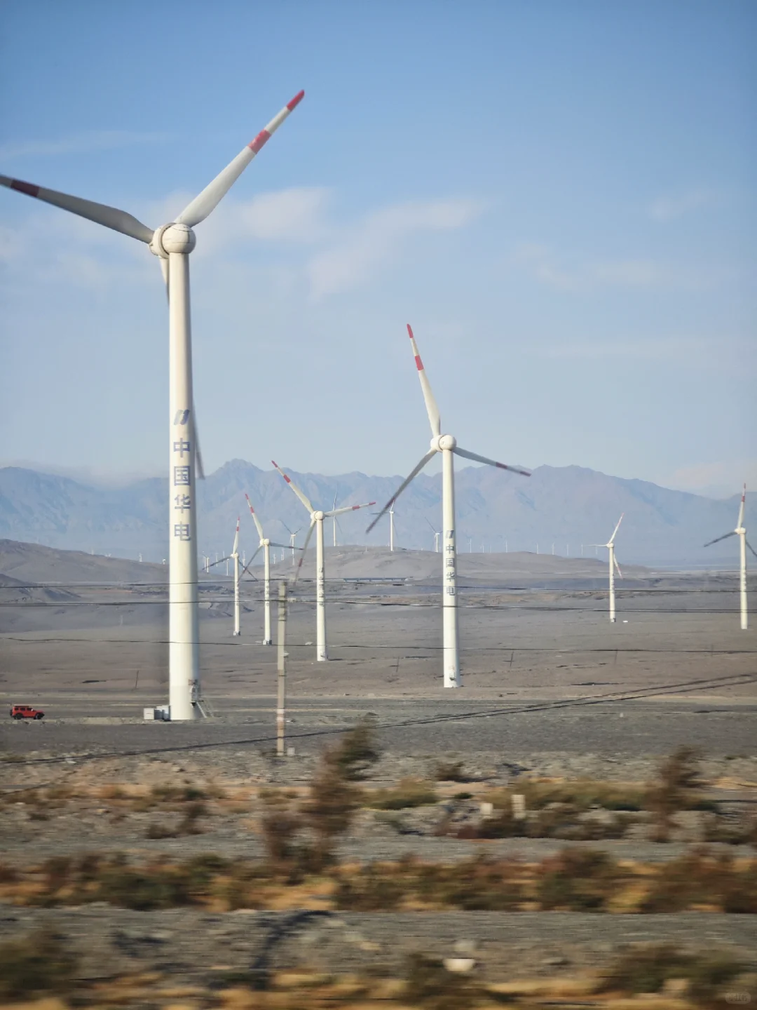 戈壁沙漠的风能发电