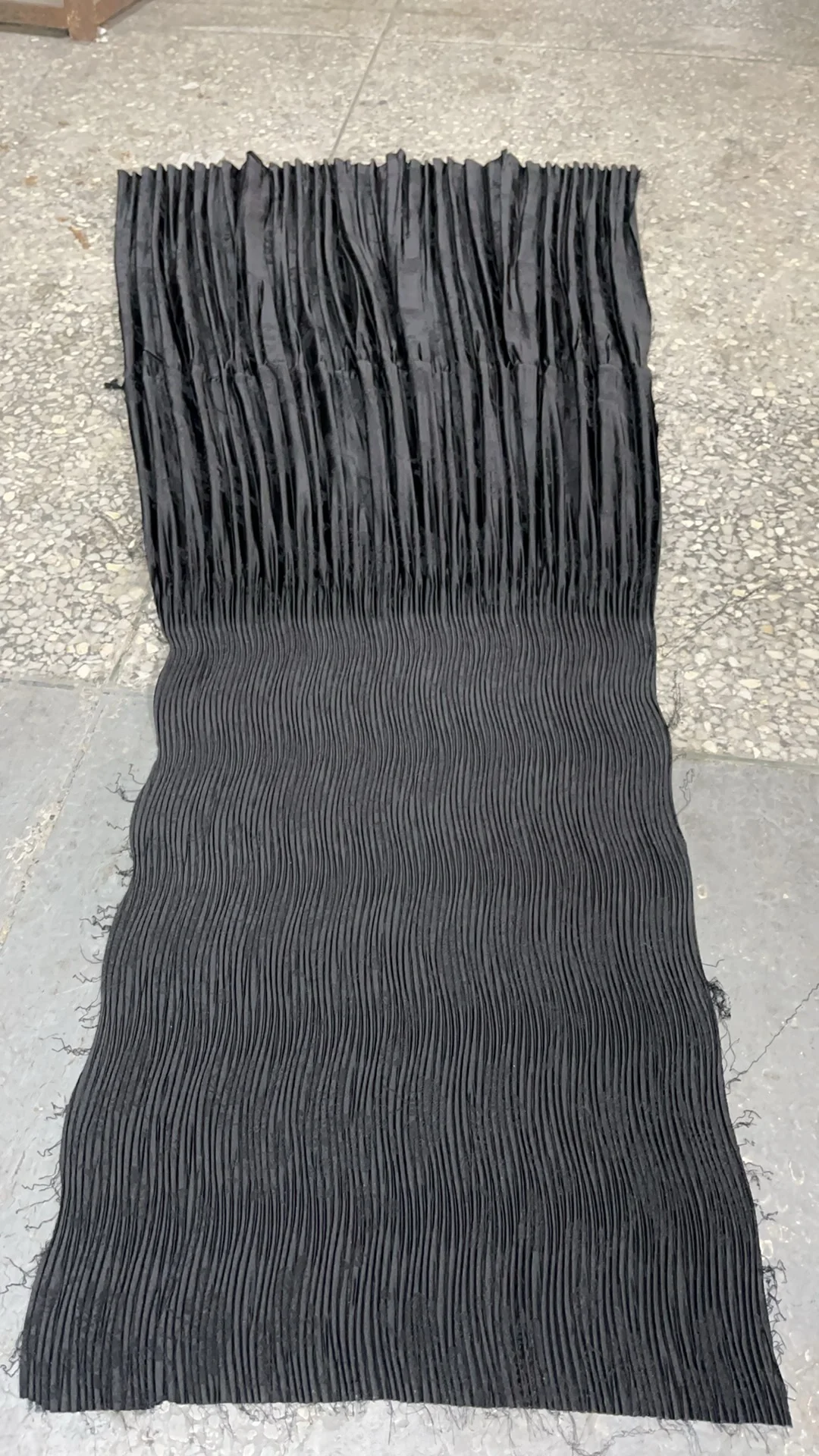 专业服装压褶厂