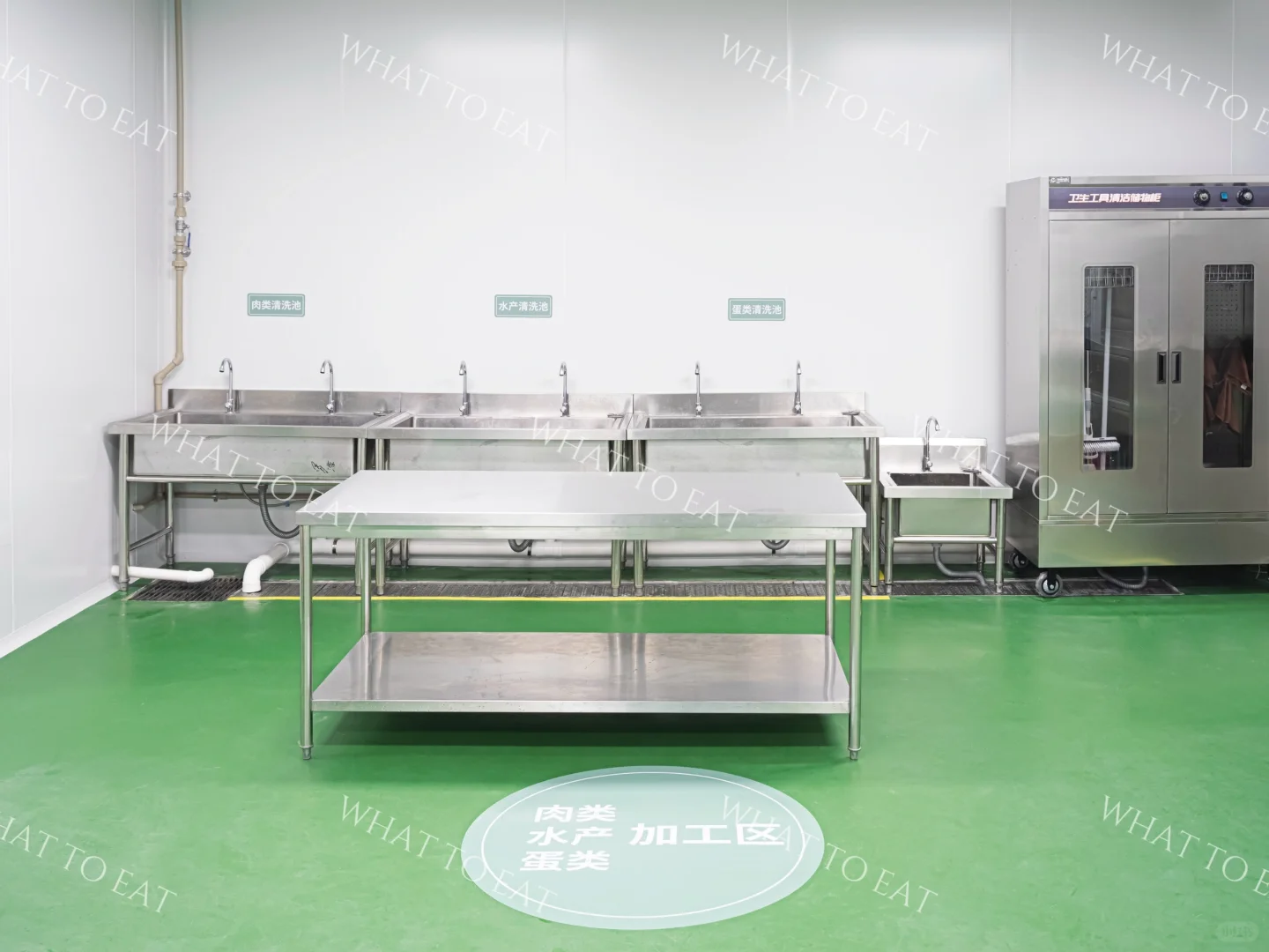 2000㎡中央厨房长这样！太干净了不像做饭的！