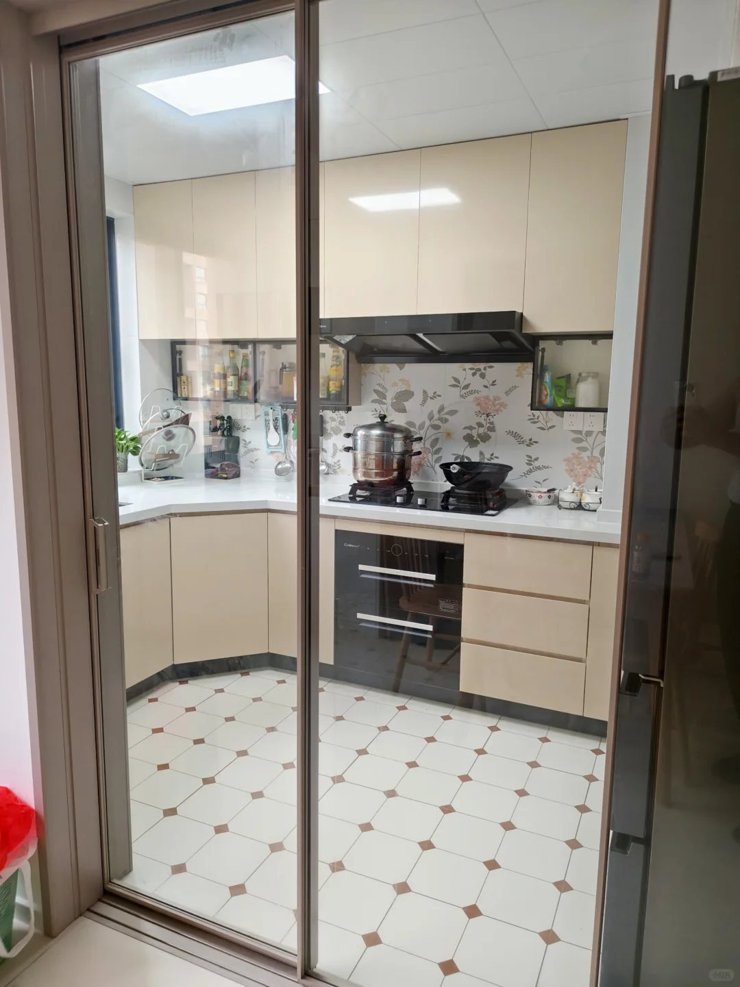 6.5㎡方正小厨房，这样布置空间利用率超高