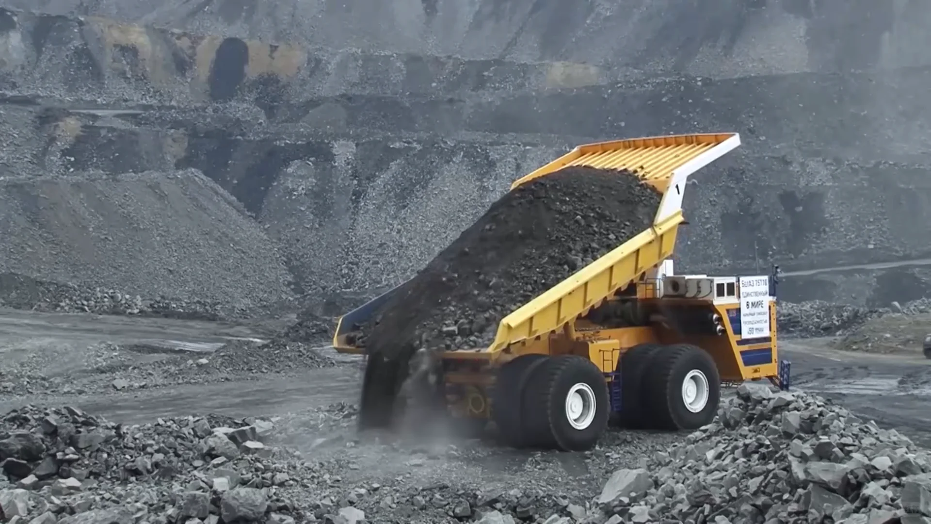 工业美学：矿山机械